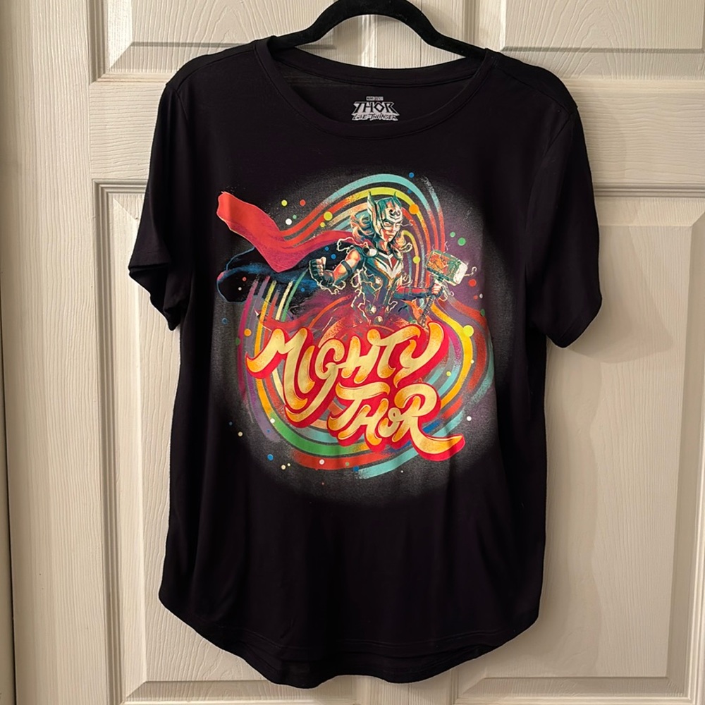 Women’s Marvel Thor Tee shirt (juniors size XL (15-17)